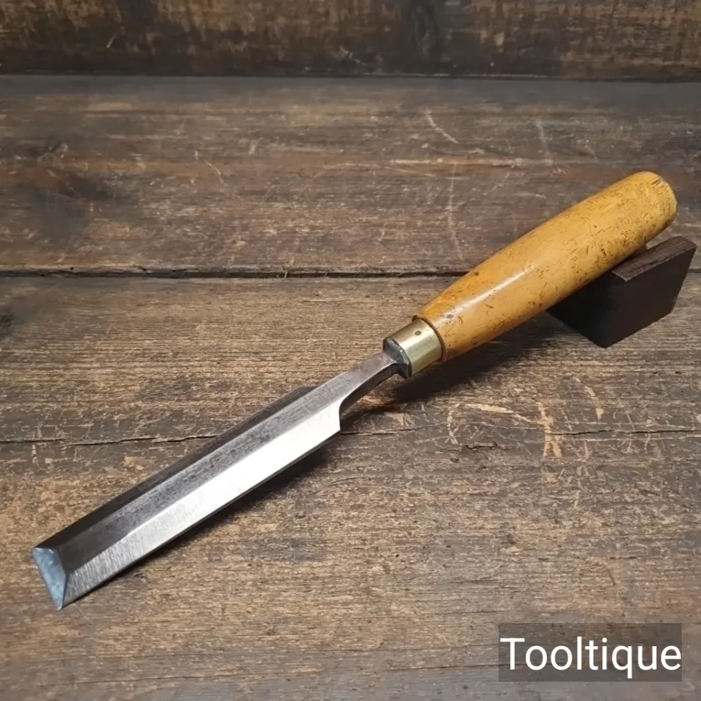 Vintage 1” F.G Pearson & Co. Bevel Edge Chisel Boxwood Handle - Fully Refurbished
