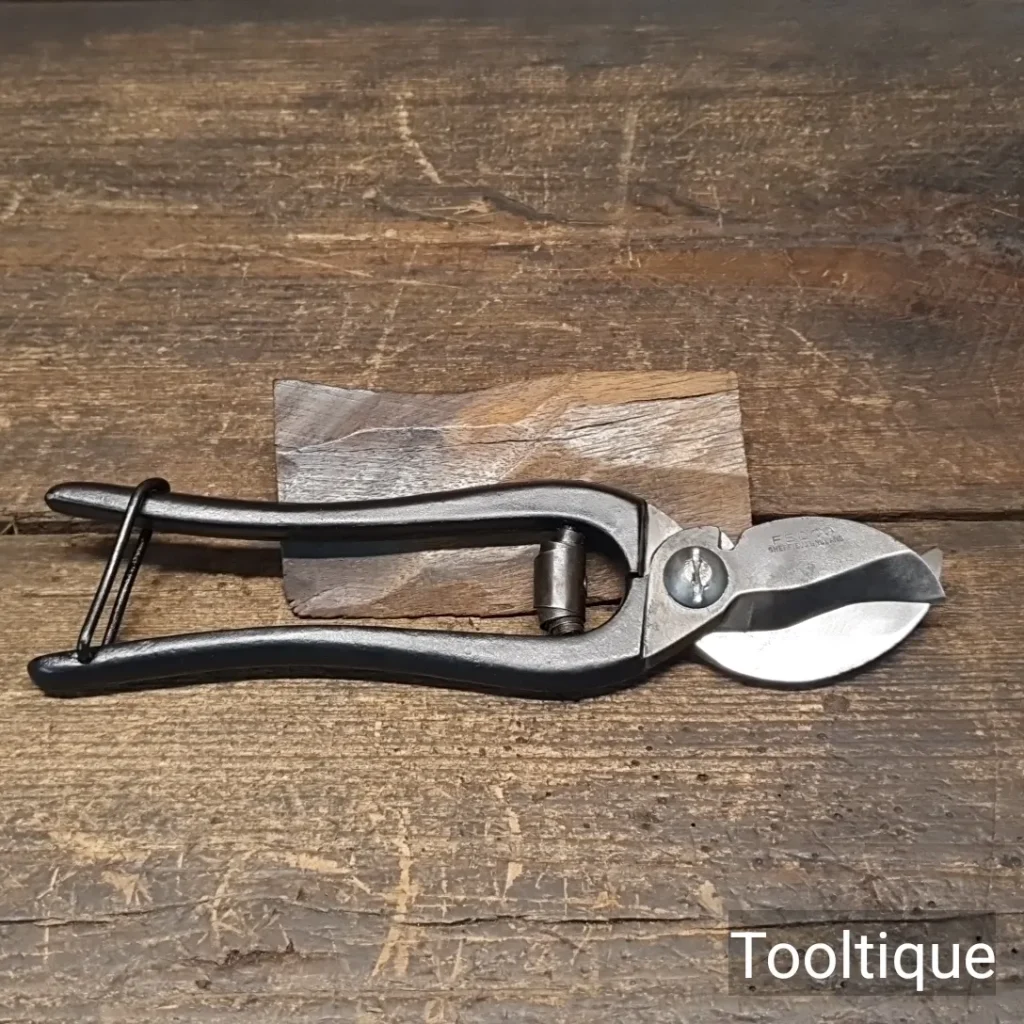 Vintage Gardeners Fedco Sprung Loaded Parrot Beak Secateurs - Fully Refurbished