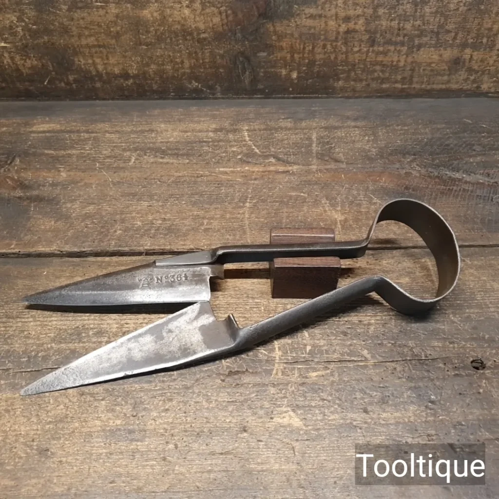Antique Ward & Payne No: 36 ½” Sheep Shears - Refurbished Ready To Use
