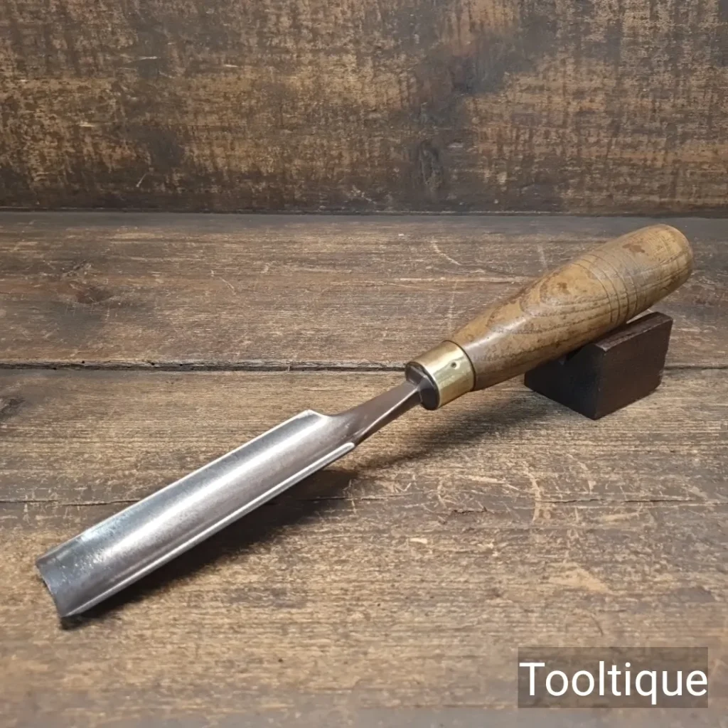 Vintage 1 1/8” Carpenters English Cast Steel Gouge Chisel - Refurbished