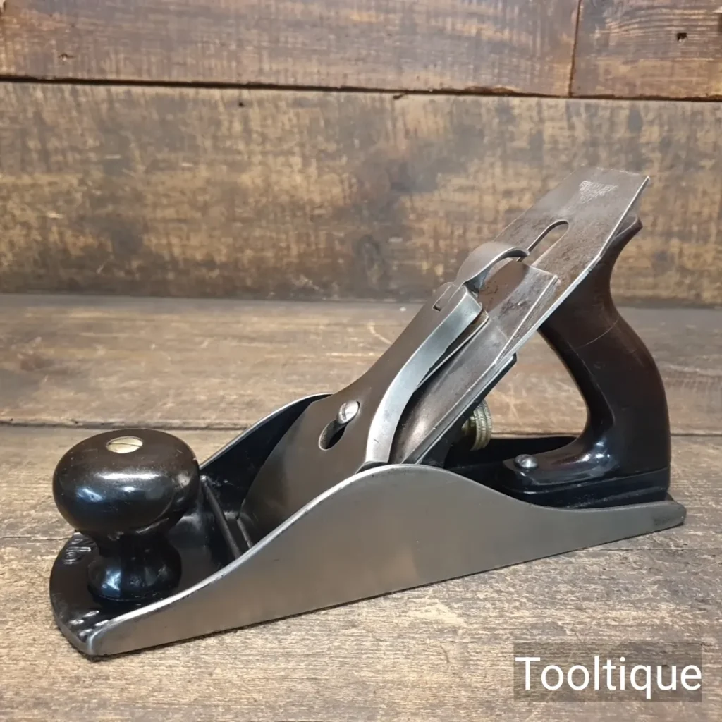 Vintage Stanley USA Low Knob No: 4 ½ Wide Bodied Smoothing Plane - Fully Refurbished