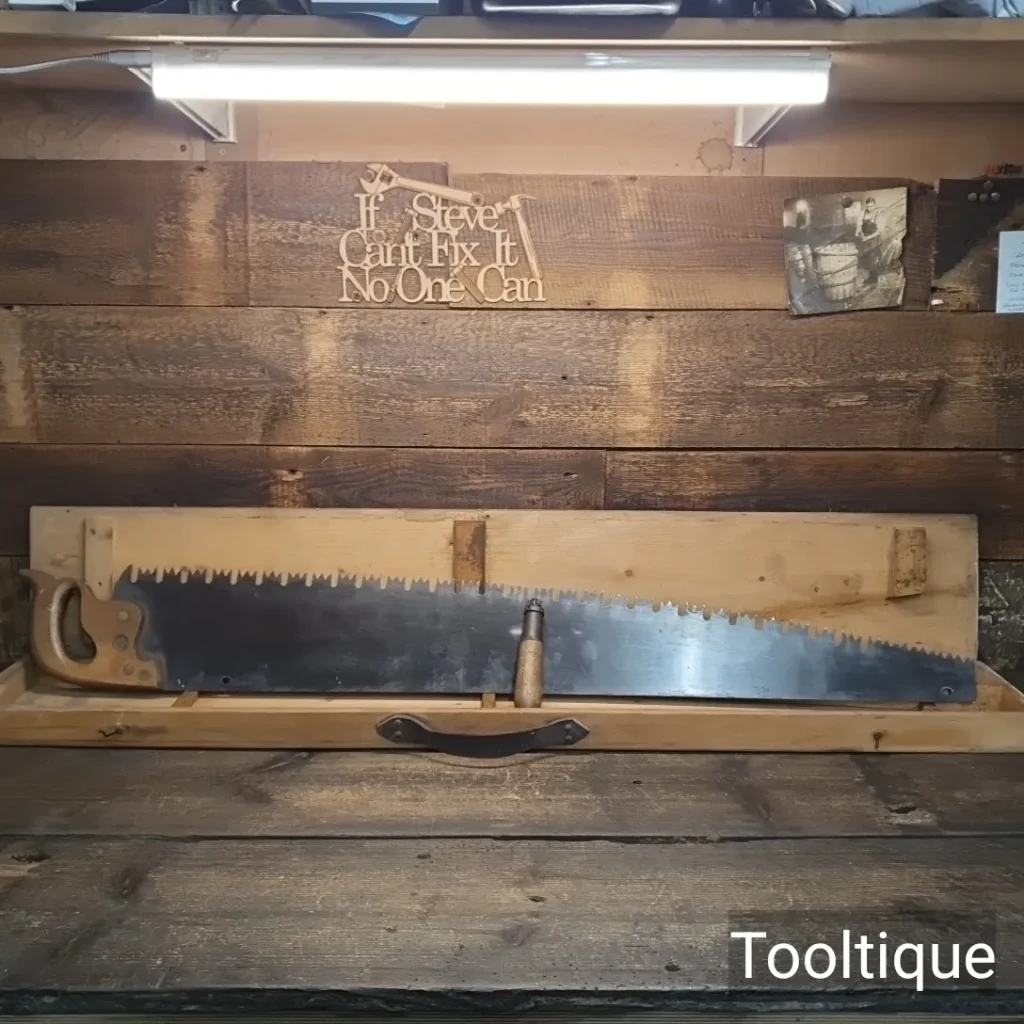 Vintage Boxed 48” English Warranted Superior Split Nut Greenwood Hand Saw