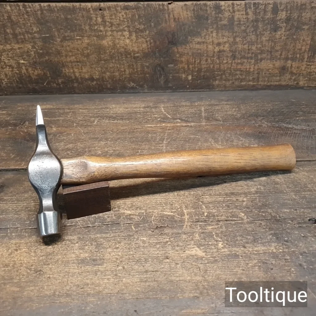 Vintage 16oz Joiners Narrow Head Cross Pein Hammer - Refurbished