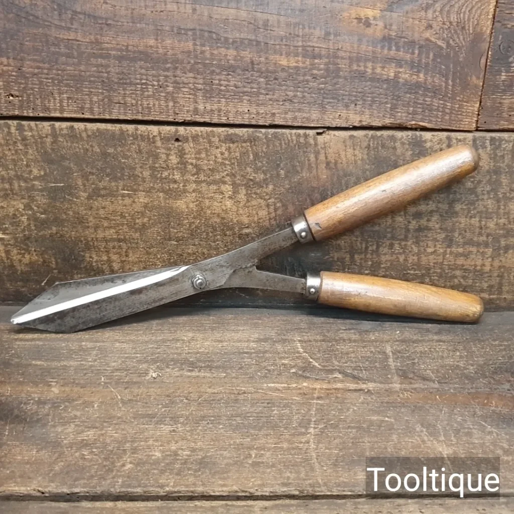 Vintage Gardeners High Carbon Steel Ladies Shears - Fully Refurbished