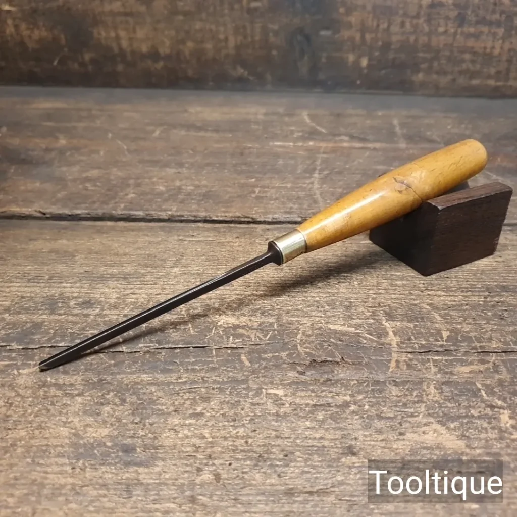 Vintage 3/32” W. Marples & Sons Woodcarving Veiner Gouge Chisel - Refurbished