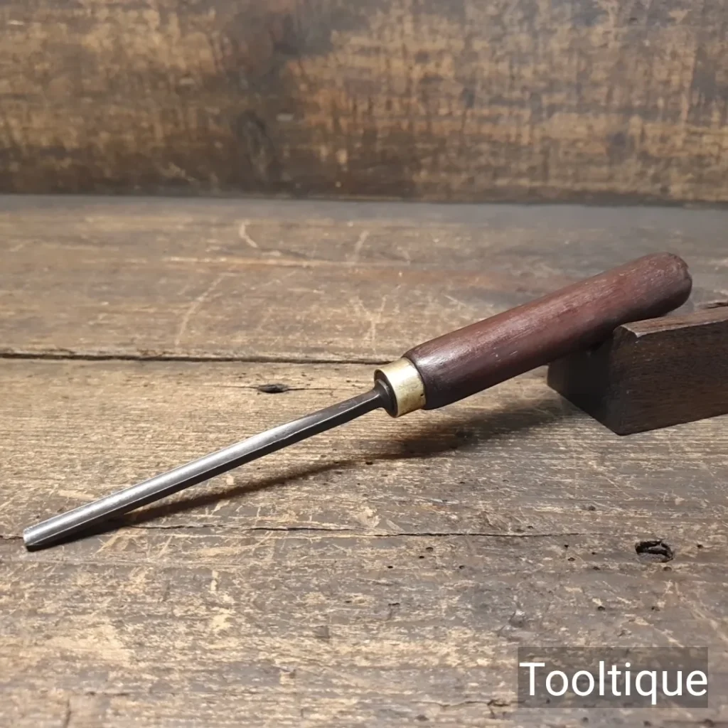 Vintage Hearnshaw Woodcarving Chisel Mahogany Handle - Sharpened